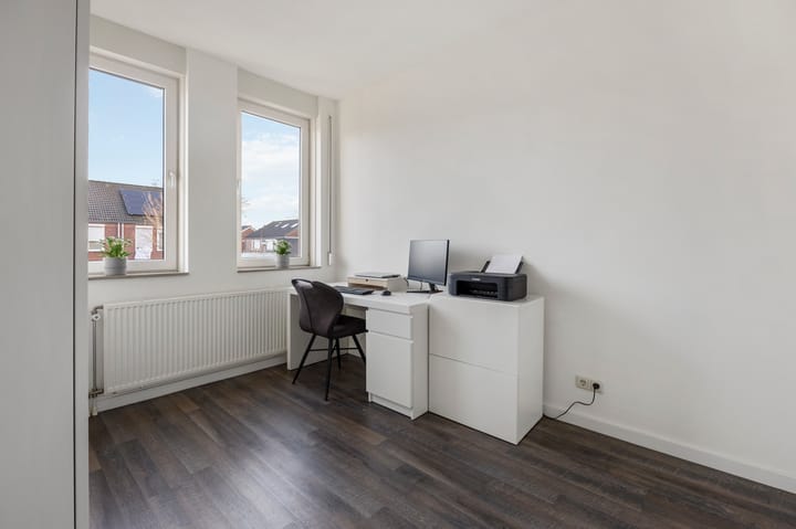 Foto 24 van Maststraat 10