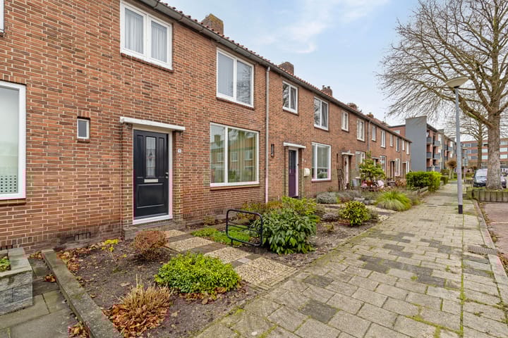 Foto 1 van Johannes Vermeerstraat 5