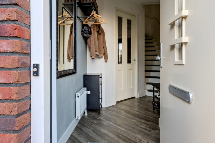 Photo 8 of Abe Bonnemastraat 124