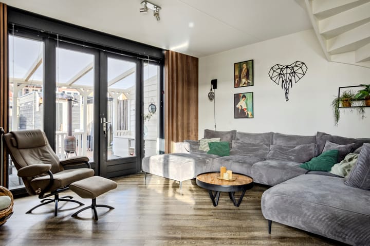 Photo 11 of Abe Bonnemastraat 124