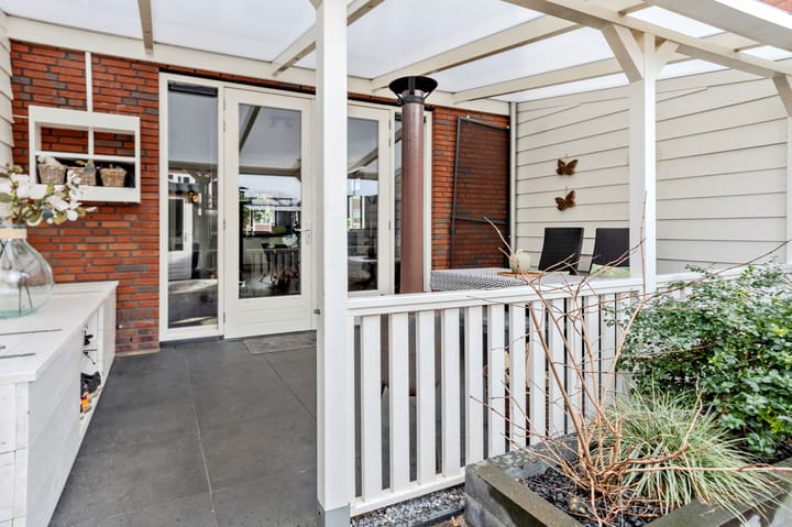 Photo 34 of Abe Bonnemastraat 124