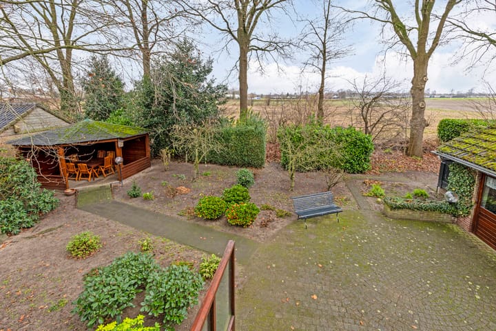 Foto 5 van Merelstraat 9