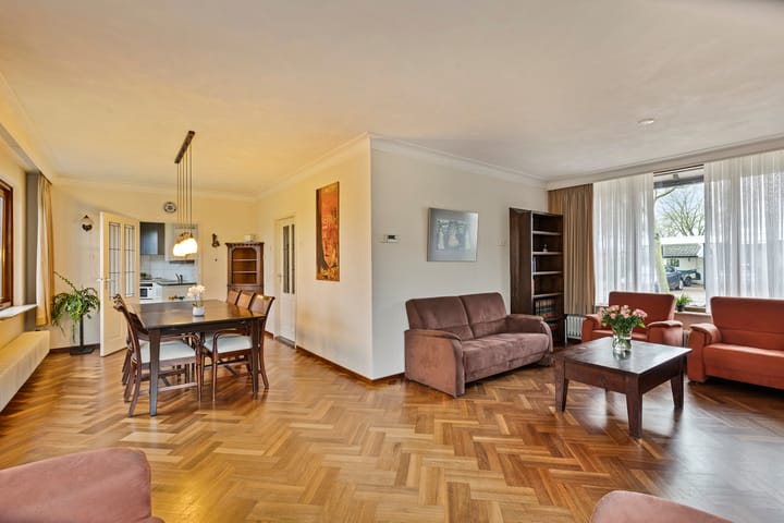 Foto 9 van Merelstraat 9