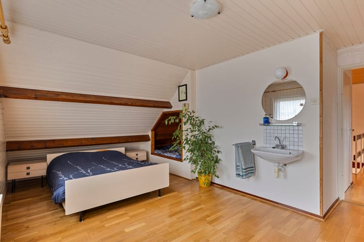 Foto 20 van Merelstraat 9