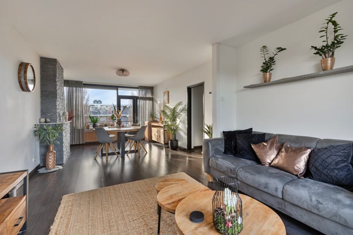 Foto 5 van Dahliastraat 48