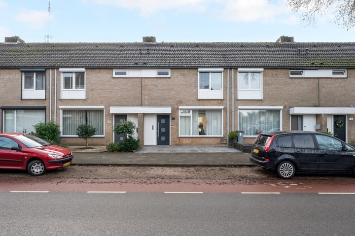 Foto 1 van Planetenhof 53