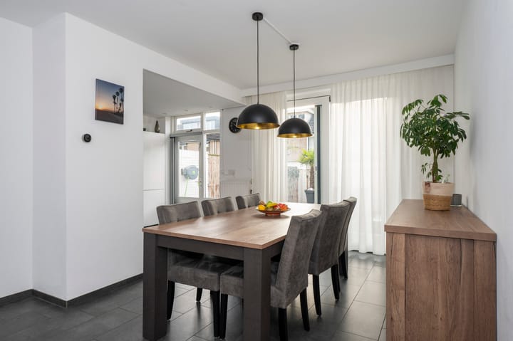 Foto 4 van Planetenhof 53