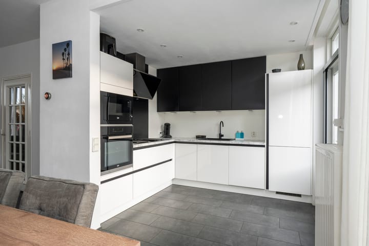 Foto 7 van Planetenhof 53