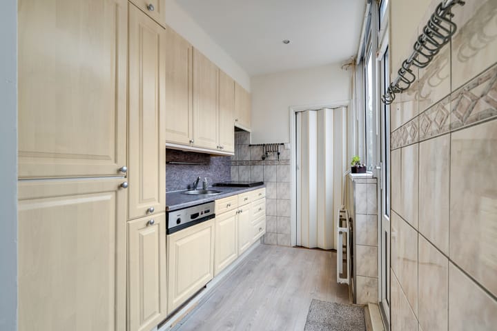 Photo 15 of Nicolaas Ruychaverstraat 80