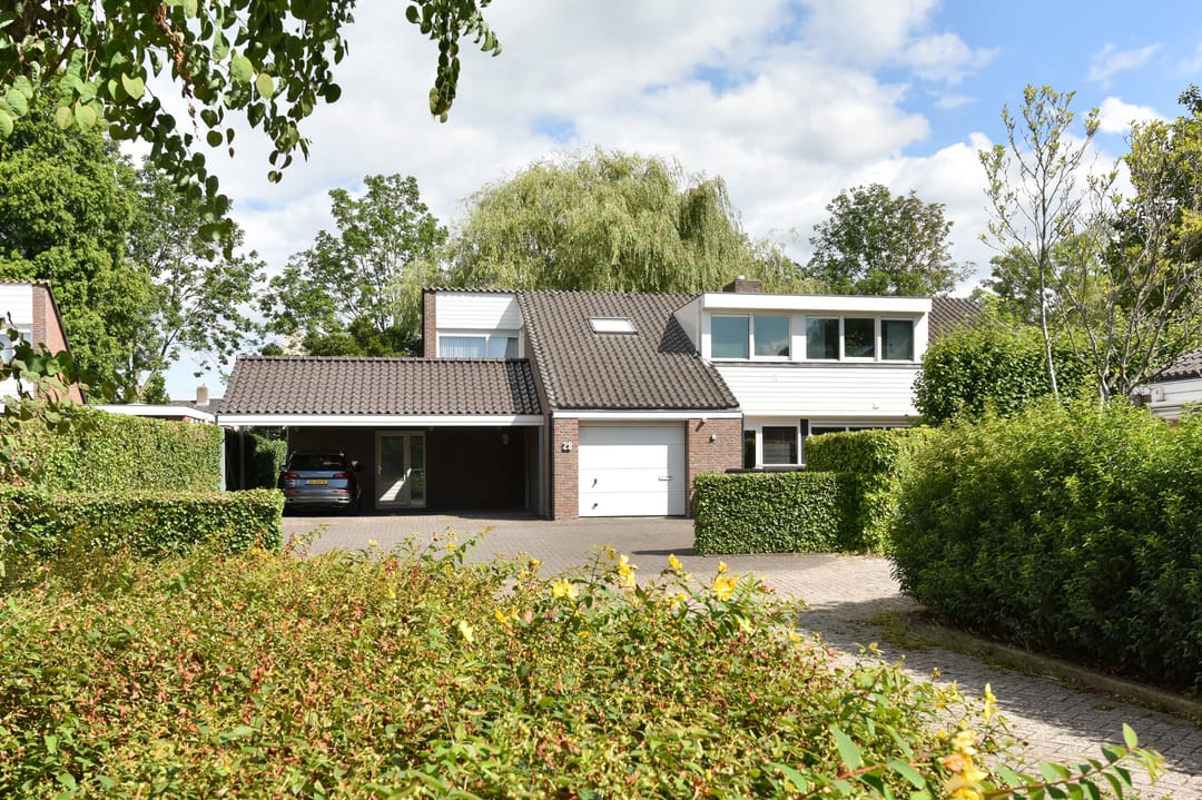 Foto 2 van Dokter Mees ten Oeverlaan 28