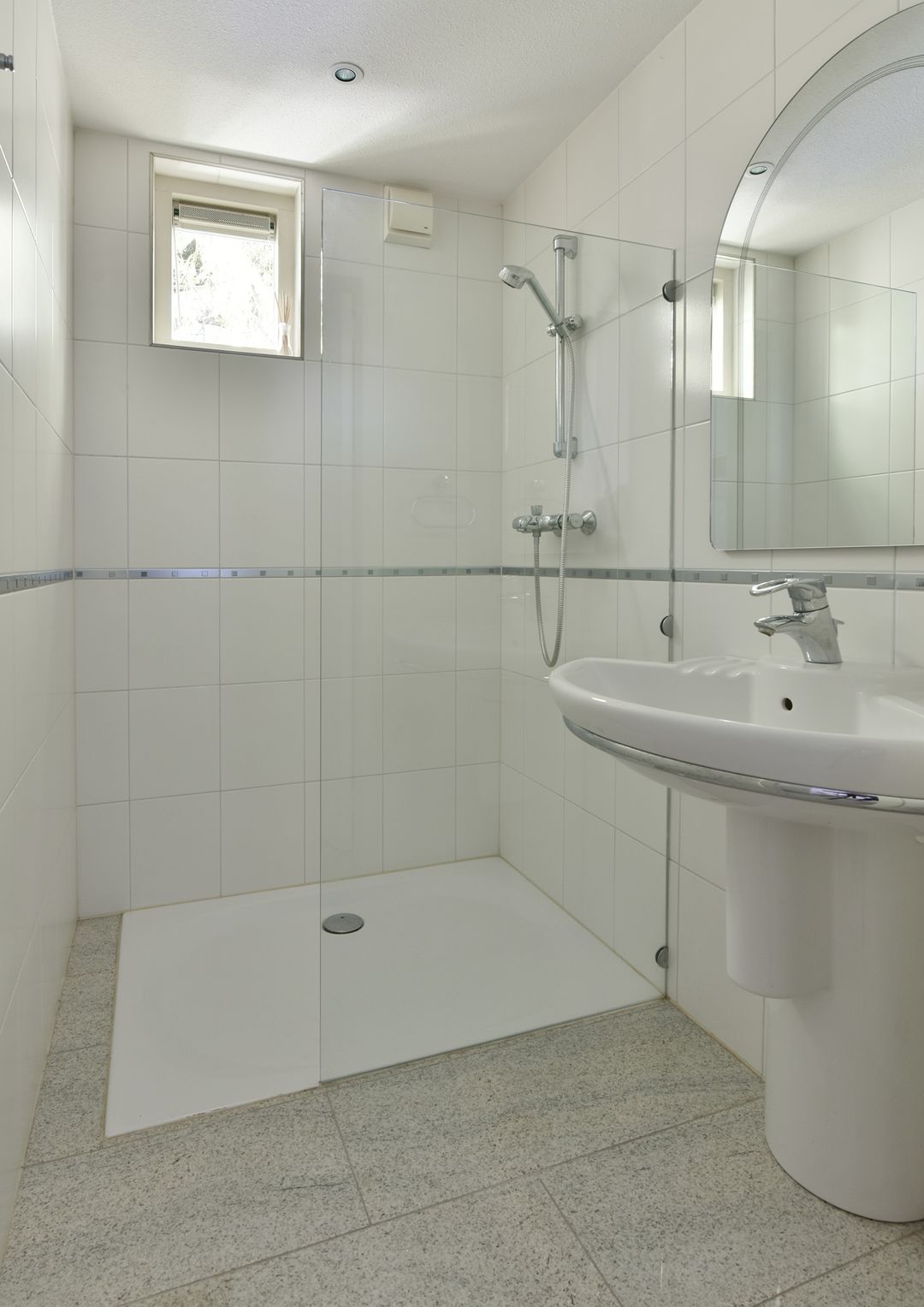 Foto 23 van Dokter Mees ten Oeverlaan 28