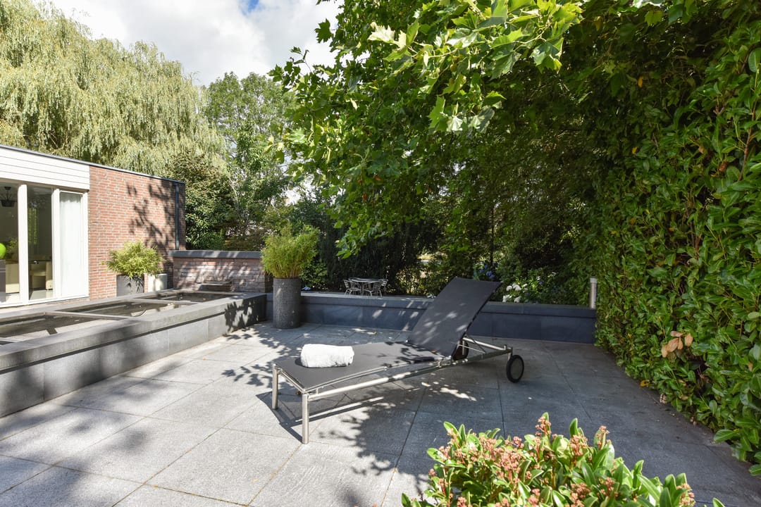 Foto 41 van Dokter Mees ten Oeverlaan 28