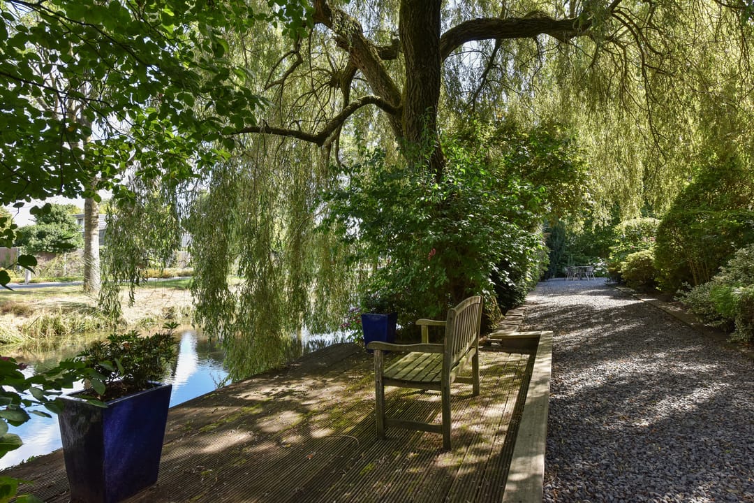 Foto 47 van Dokter Mees ten Oeverlaan 28