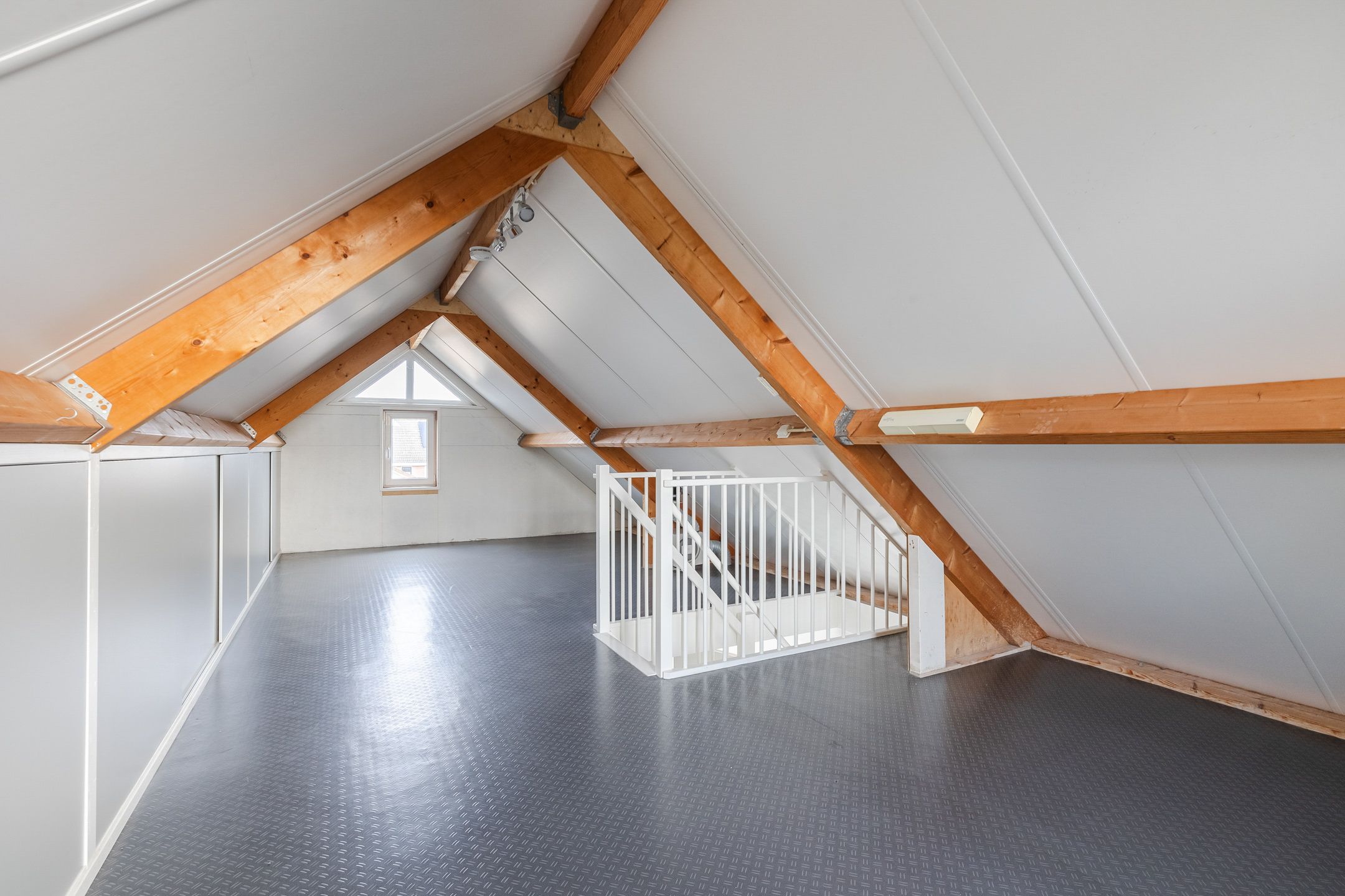 Foto 30 van Reggeland 10