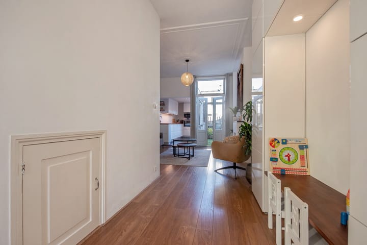 Foto 11 van Willemstraat 50