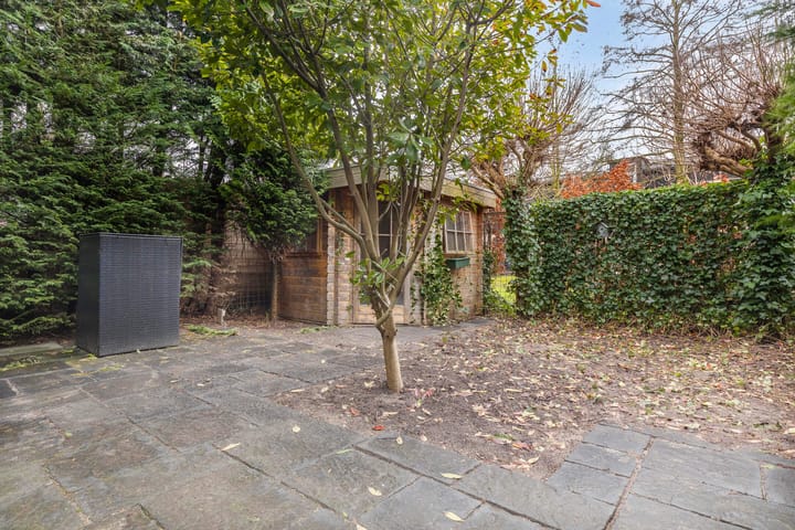 Photo 18 of Sidney Joneshof 2