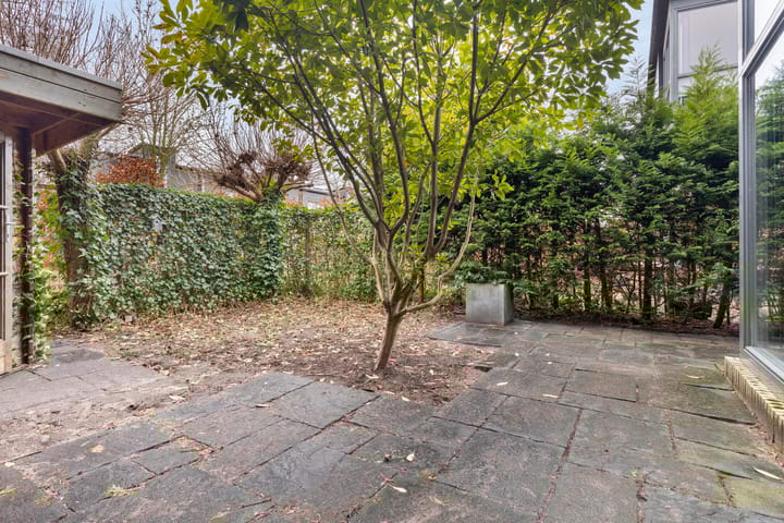 Photo 19 of Sidney Joneshof 2