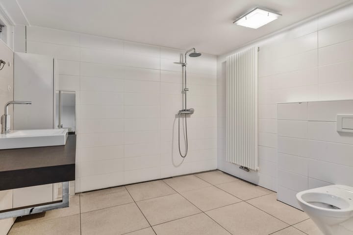 Photo 28 of Sidney Joneshof 2