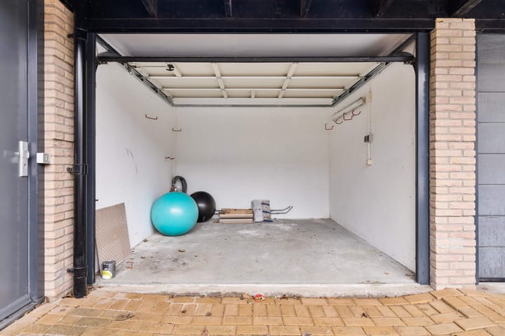 Photo 30 of Sidney Joneshof 2