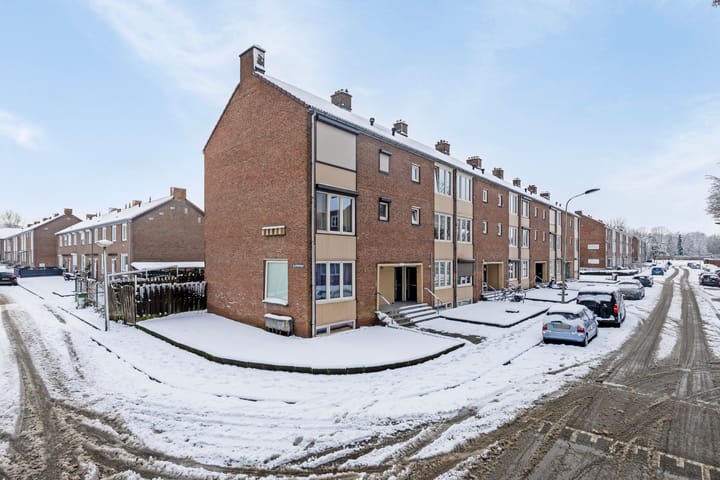 Photo 23 of Opalinestraat 73