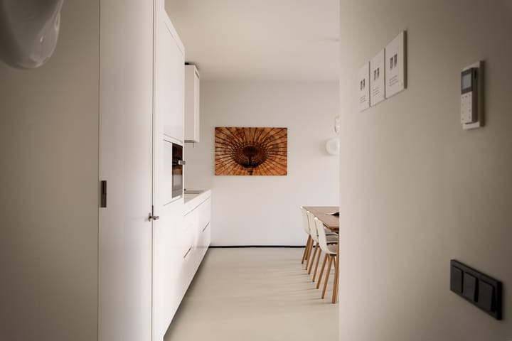 Photo 18 of Valkenburgerstraat 136-D