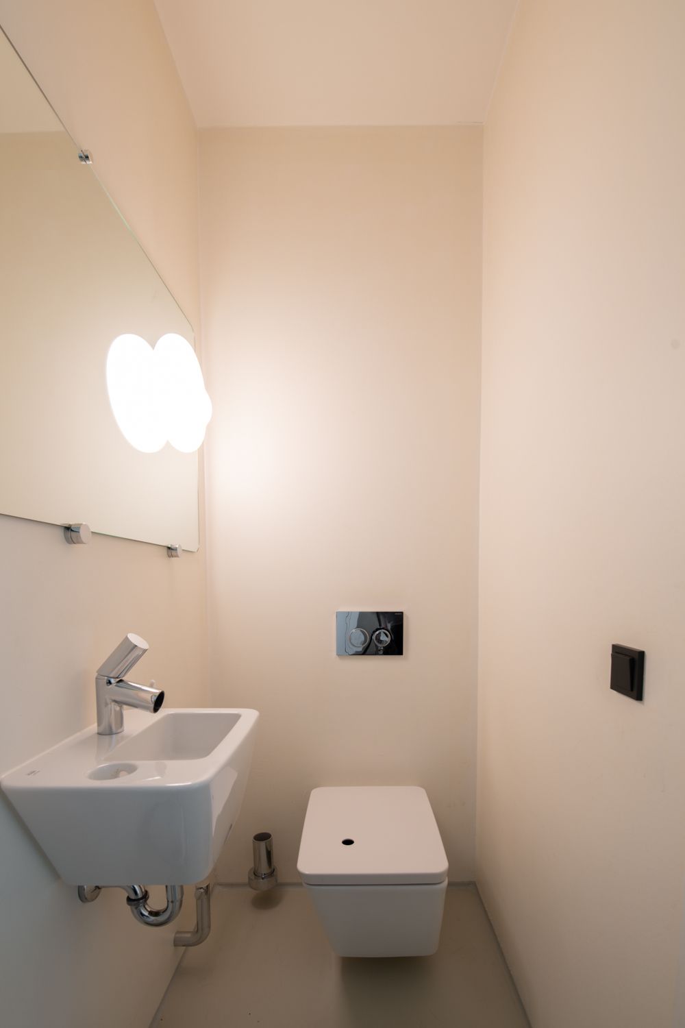 Foto 31 van Valkenburgerstraat 136-D