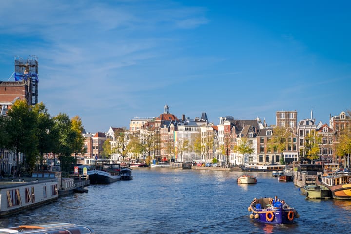 Photo 36 of Valkenburgerstraat 136-D