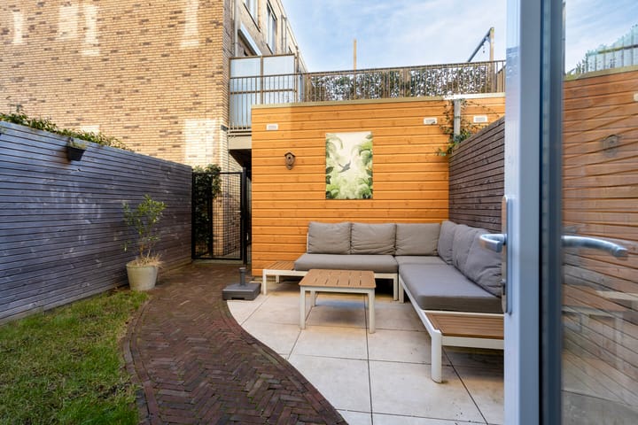 Foto 17 van Esperantoplein 32