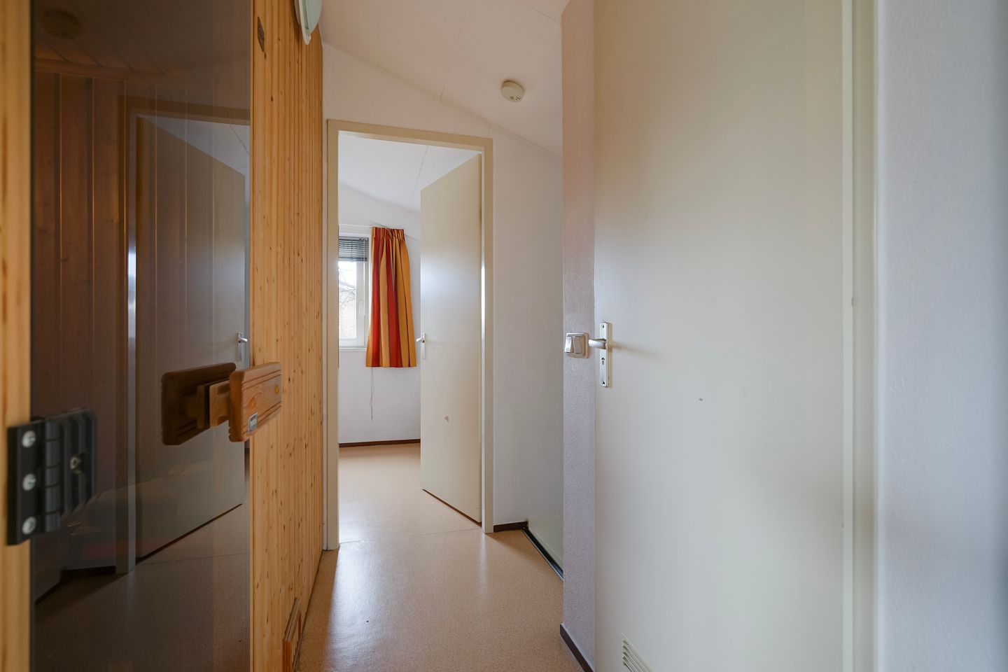 Foto 19 van Machiel Vrijenhoeklaan 450-29