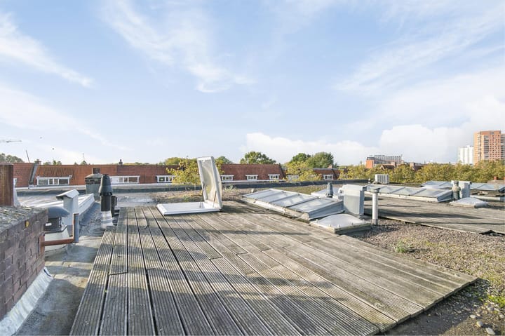 Foto 4 van Strevelsweg 49-B02