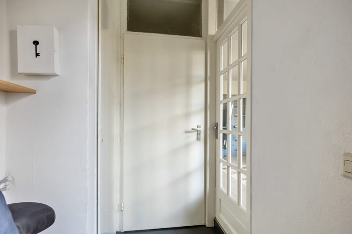 Photo 8 of Johannes van Duurenstraat 8