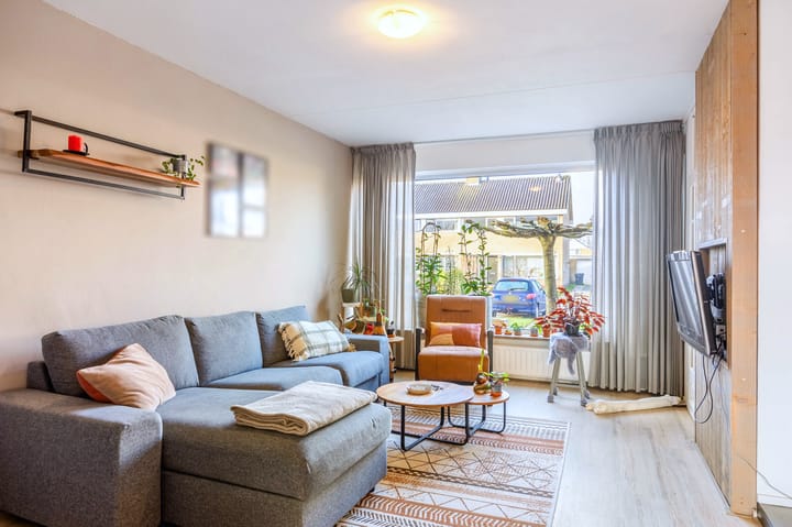 Photo 13 of Johannes van Duurenstraat 8