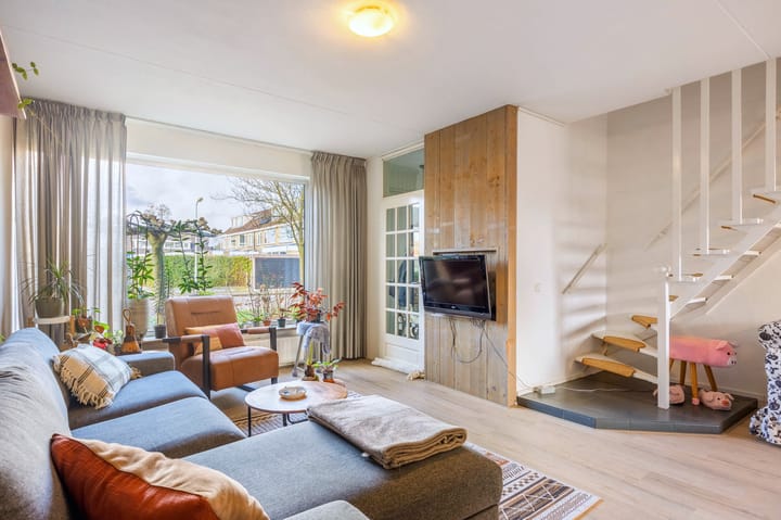 Photo 14 of Johannes van Duurenstraat 8