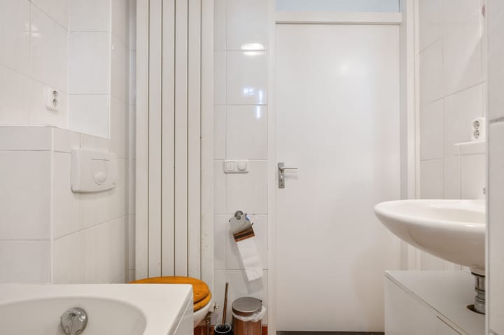 Photo 31 of Johannes van Duurenstraat 8