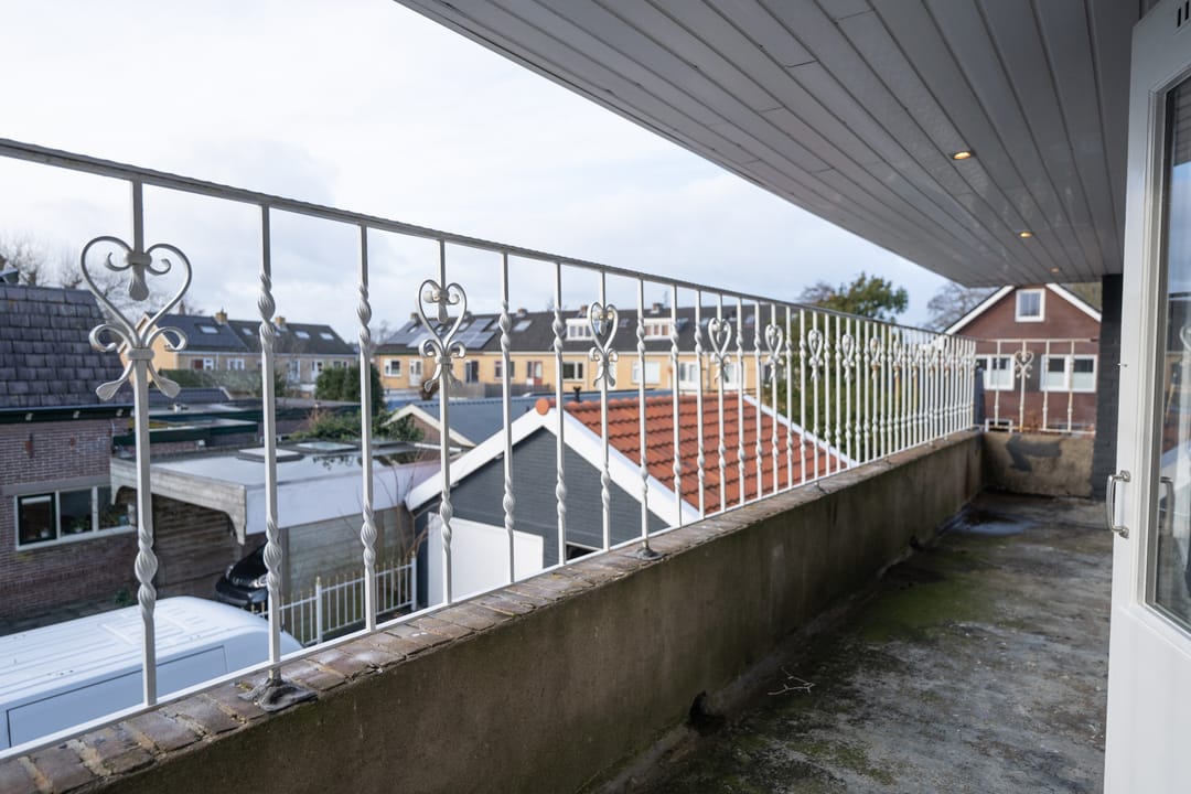 Photo 31 of Burdetstraat 17