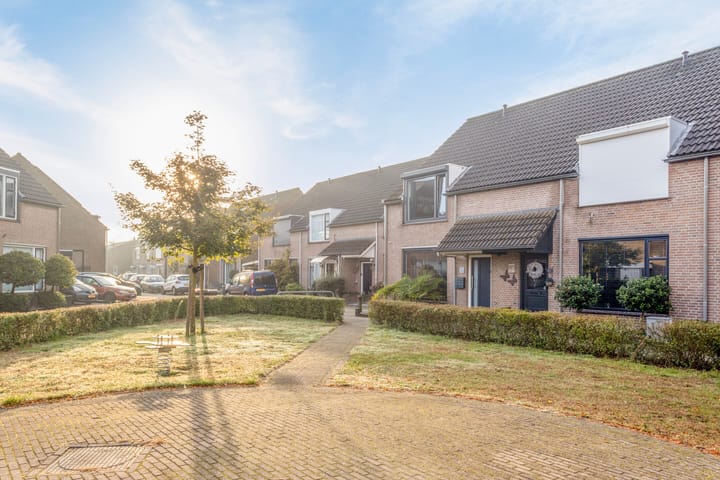 Foto 38 van Berkelstraat 9