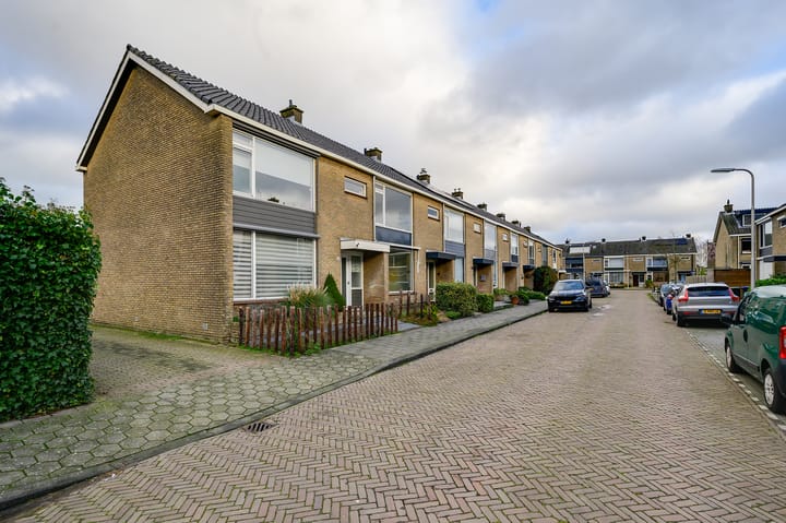 Foto 33 van Sperwerstraat 41