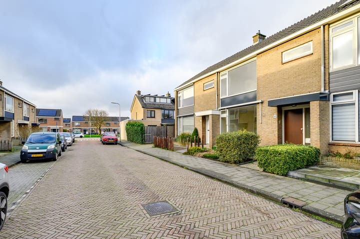 Foto 34 van Sperwerstraat 41