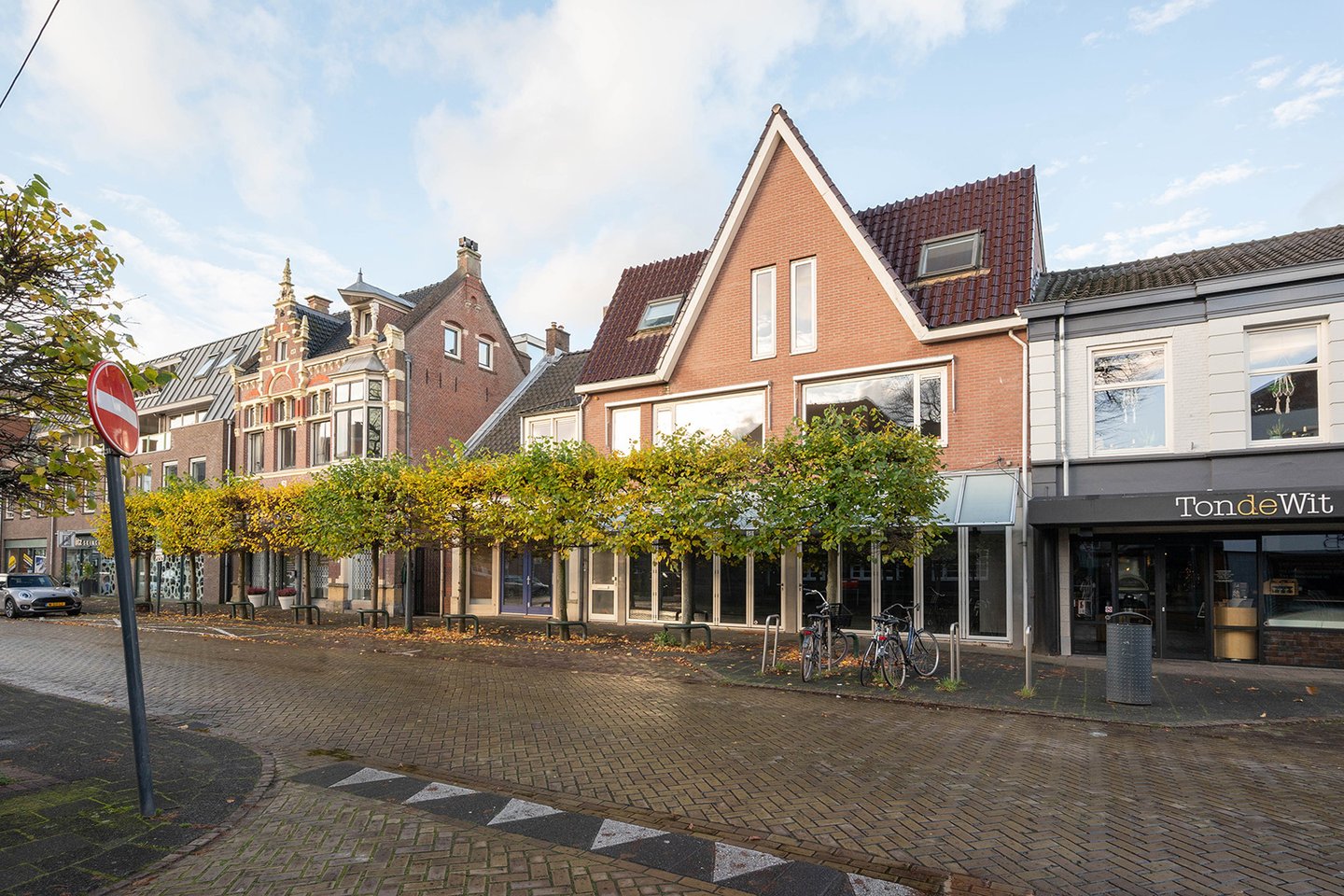 View photo 5 of Raadhuisstraat 31