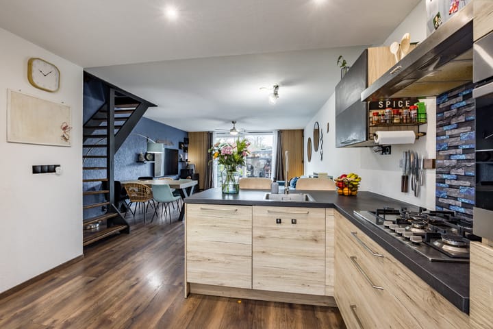 Foto 11 van Prunus 38