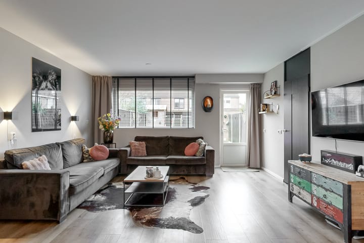 Foto 2 van Bugelstraat 27