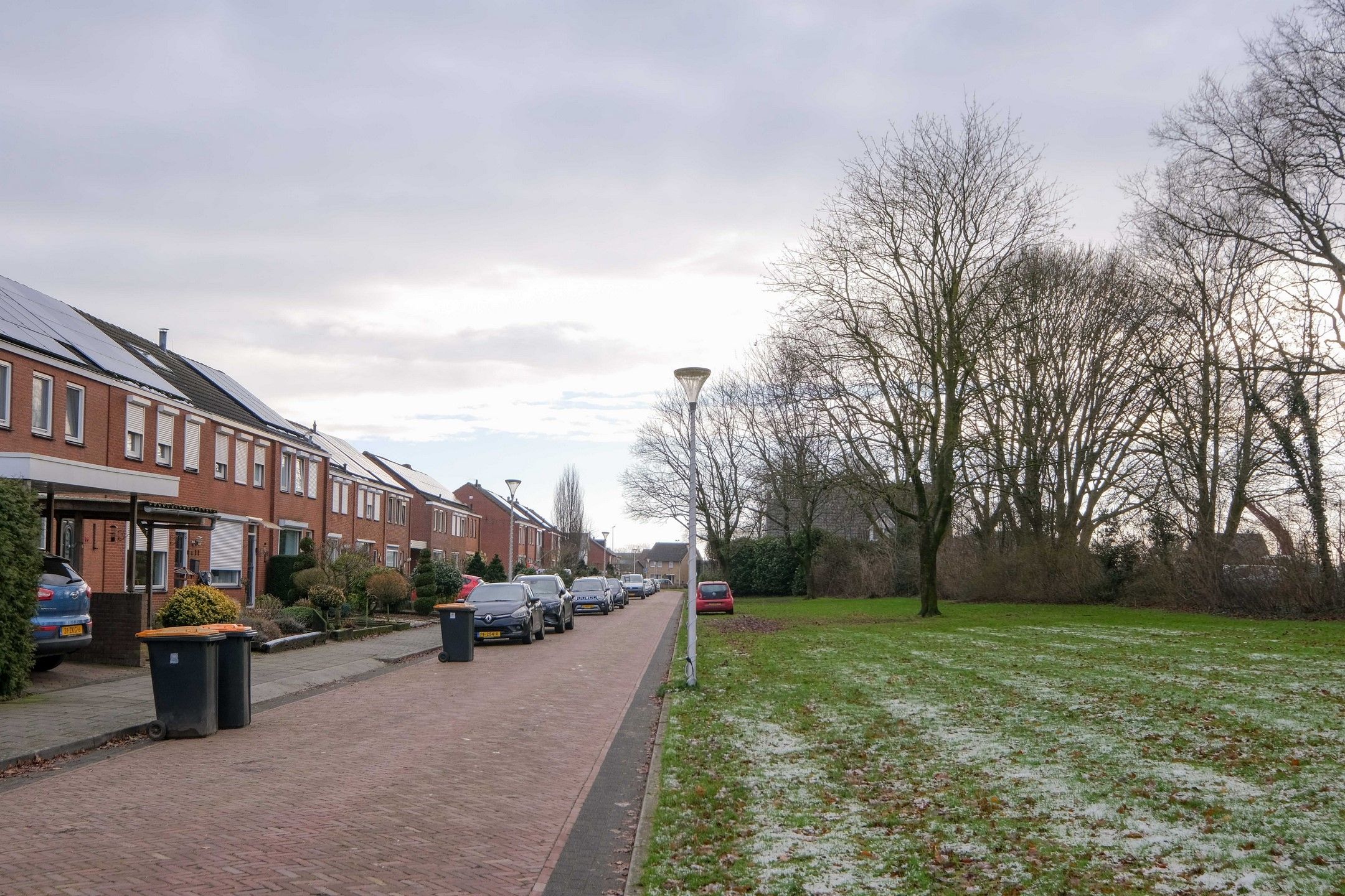 Photo 3 of Dokter J. Veldhuijzen van Zantenstraat 44