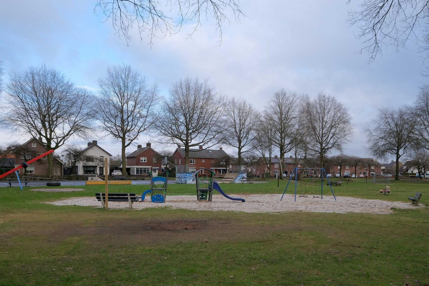 Photo 4 of Dokter J. Veldhuijzen van Zantenstraat 44