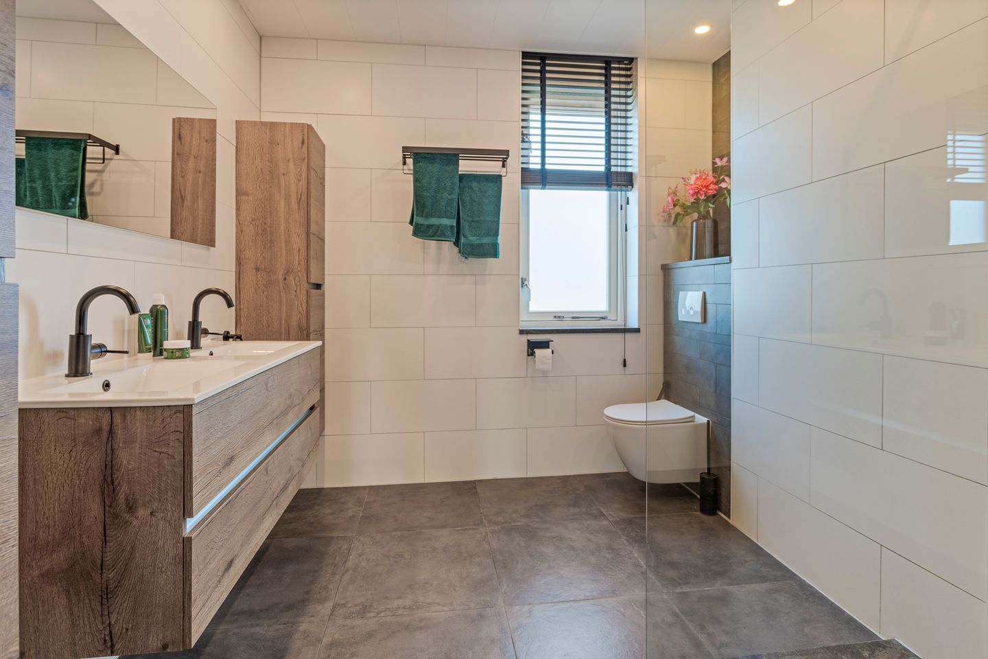 Foto 25 van Mosterdlaan 2