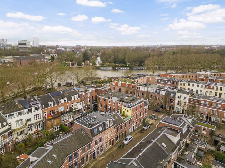 Foto 33 van Daendelsstraat 64