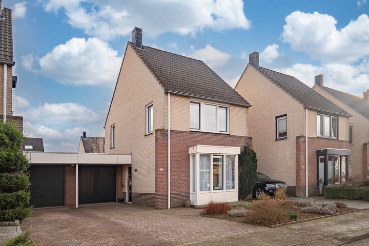 Foto 1 van Sef Pernotlaan 20