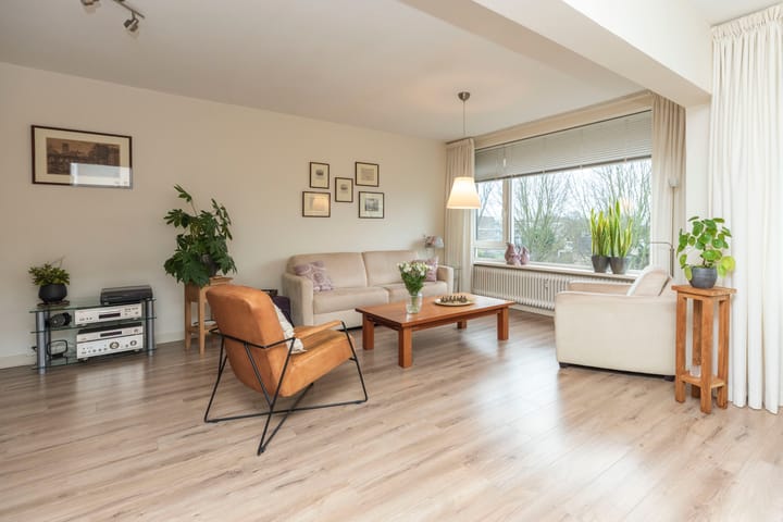 Foto 2 van Nieuwenoord 82