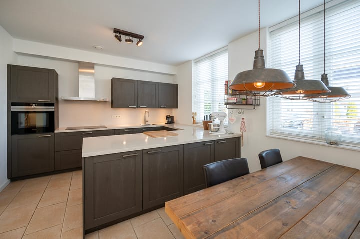 Foto 12 van Han G. Hoekstrahof 10