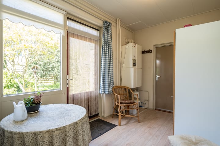 Foto 15 van Strijbosstraat 5