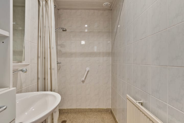 Foto 16 van Begoniastraat 59